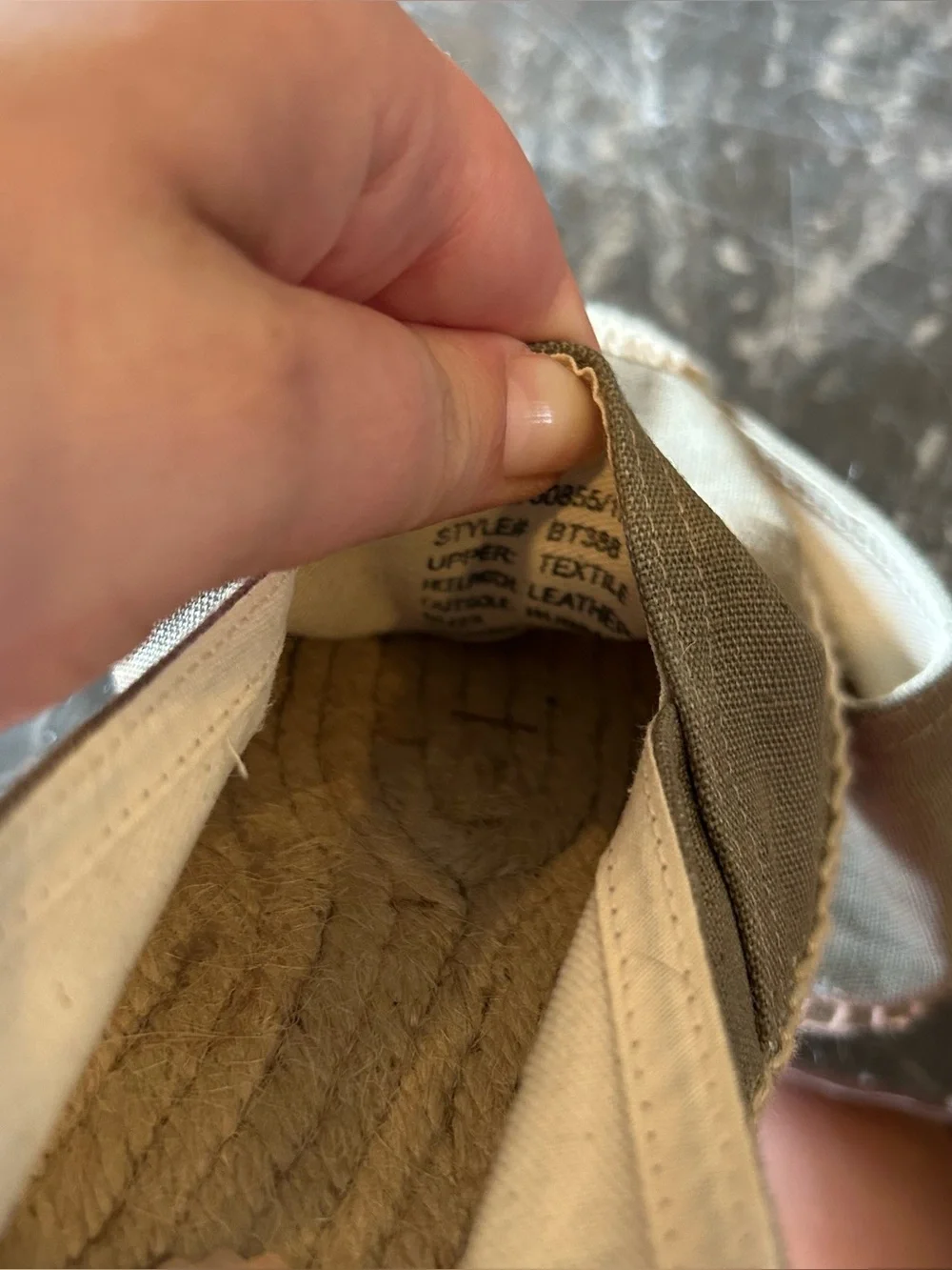 J. Crew Made-in-Spain Espadrille Flats in Linen Rich Olive Women’s Size 8